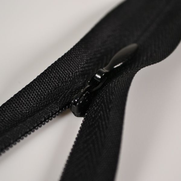 Verdeckter Reißverschluss, nicht teilbar, 3 mm, schwarz - 25 cm