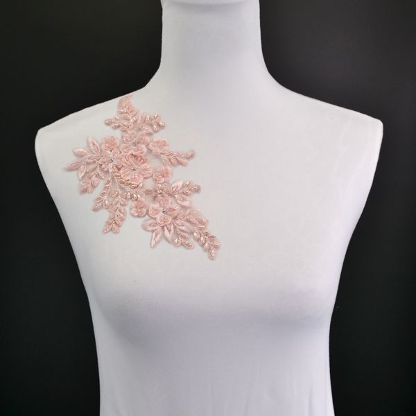 Applikation für Kleid Blumenstrauß rosa